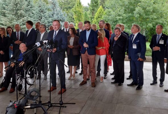 Prezentacja drużyny Trzeciej Drogi w wyborach do Senatu.